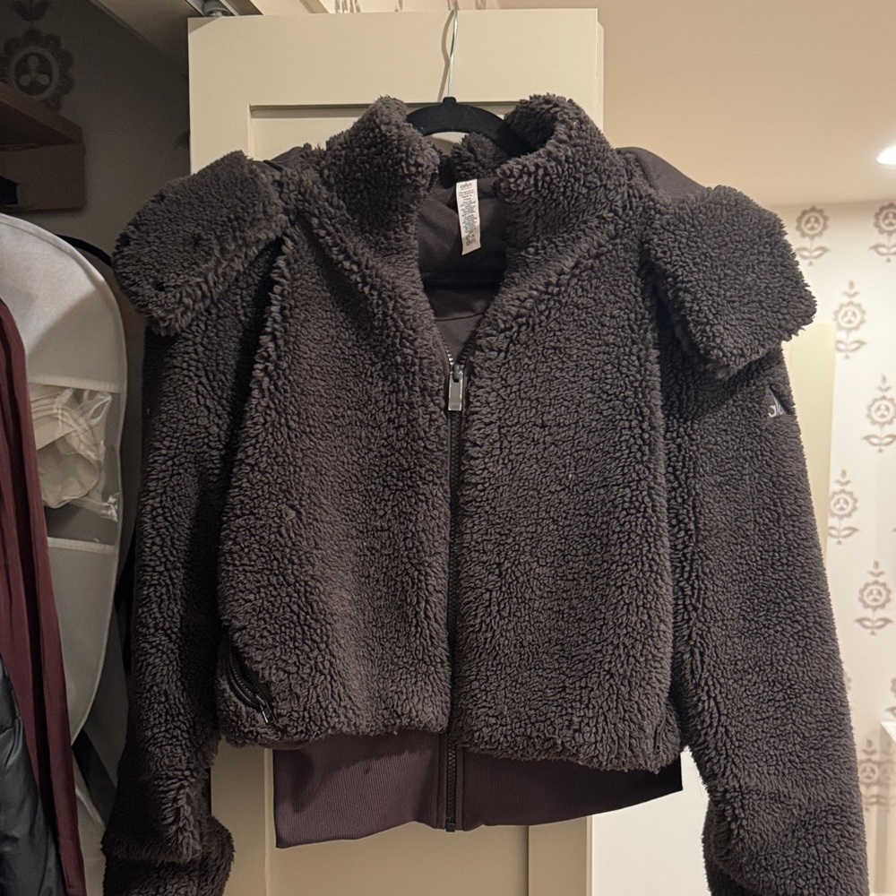 Cozy ALO Brown Sherpa Jacket